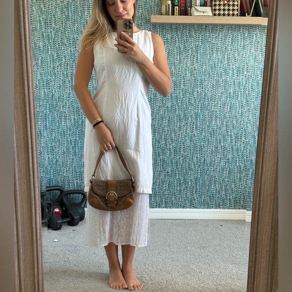 Vintage M.H.M White Sleeveless Dress with Sheer Lace Bottom - Picture 4 of 5